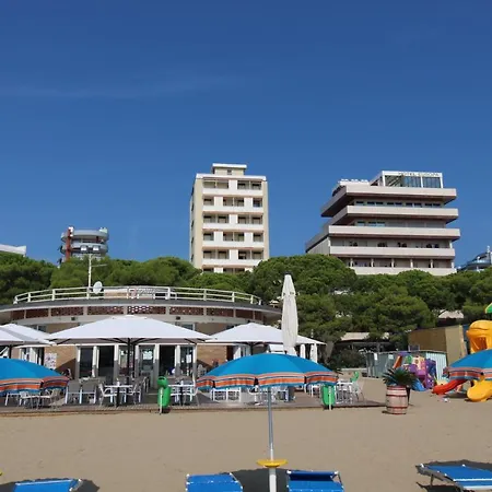 Apartamento Apartment- Alba 2 *